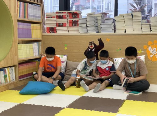 暑假有个“好去处” 深圳小学生暑期托管圆满结束，老师与志愿者热议暖心瞬间
